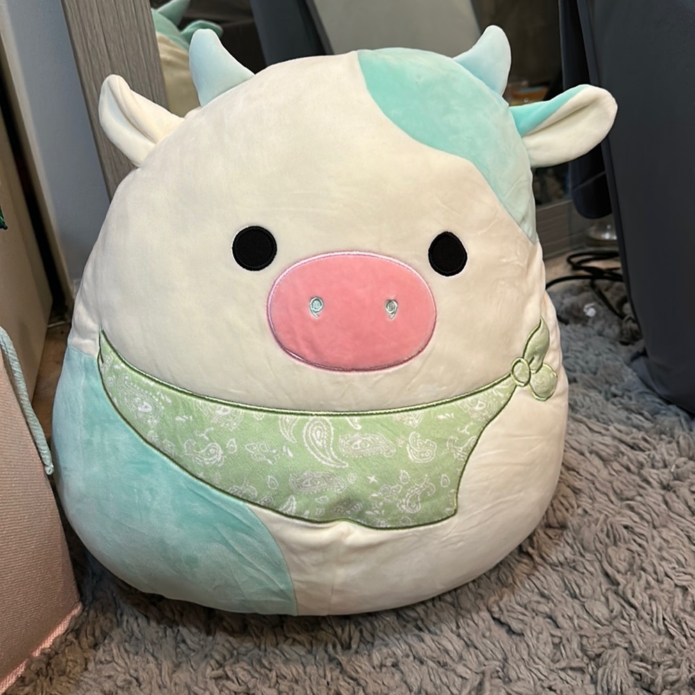 Cow squishmallow